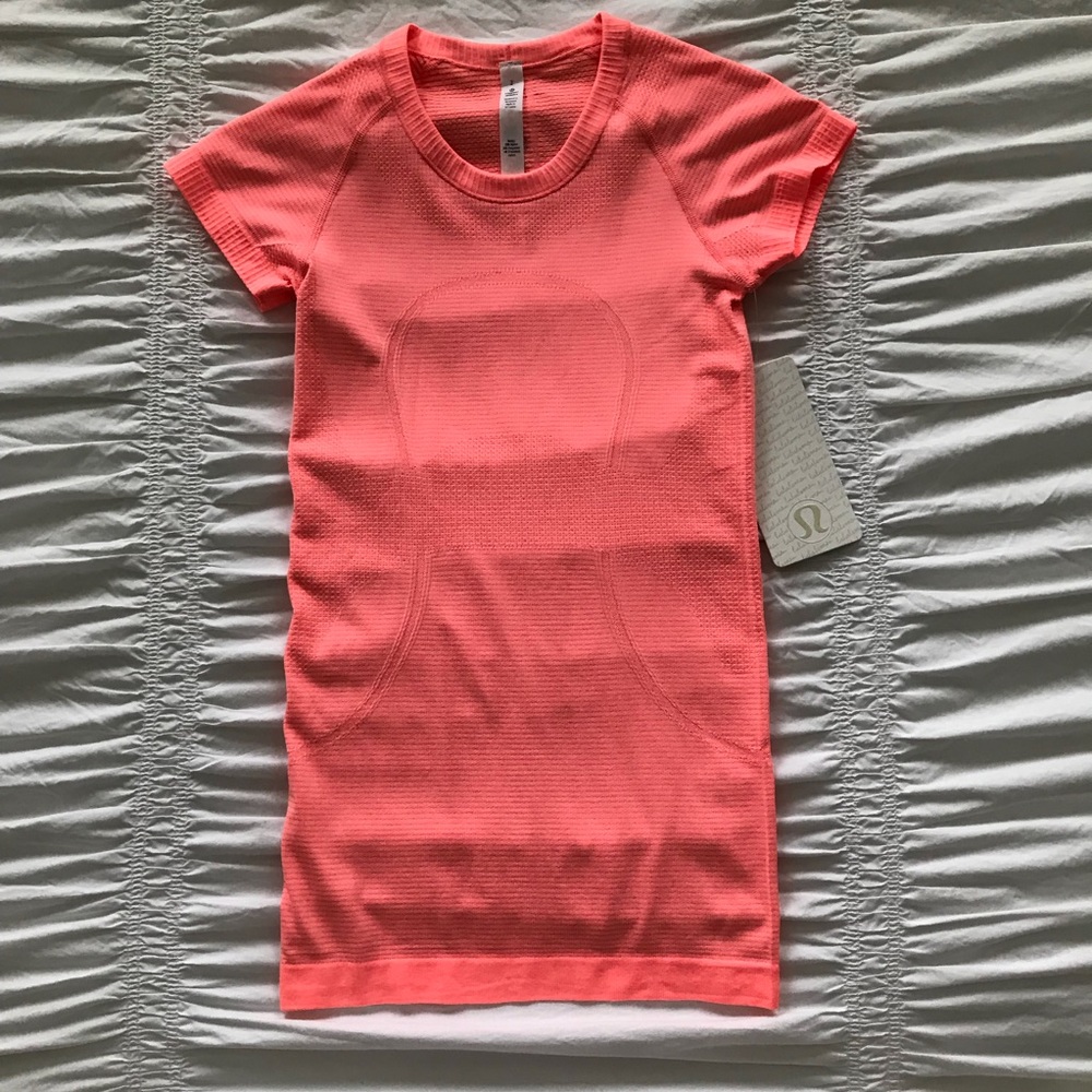 NWT neon coral Lululemon swiftly tech short sleeve